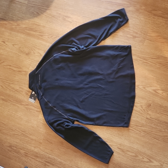 *NWT* Under Armour fleece top - Picture 8 of 10